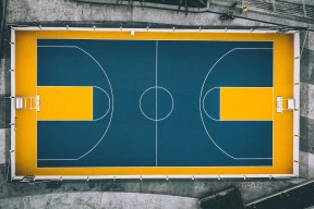 2026世界杯完整赛程-杜兰特三赛季巅峰再现，瑞士队球迷狂欢庆祝